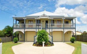 Weatherboard house designs meets Australian Queenslander style.jpg